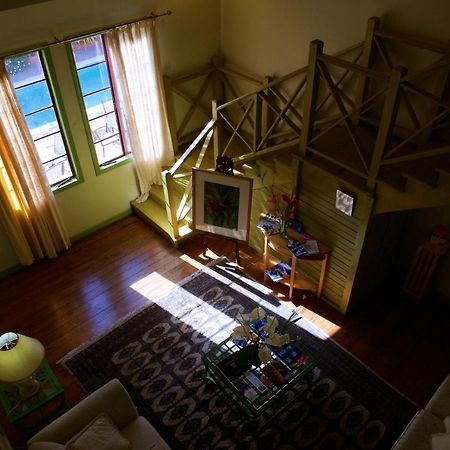 Heritage Inn Trinidad Belmont Bagian luar foto
