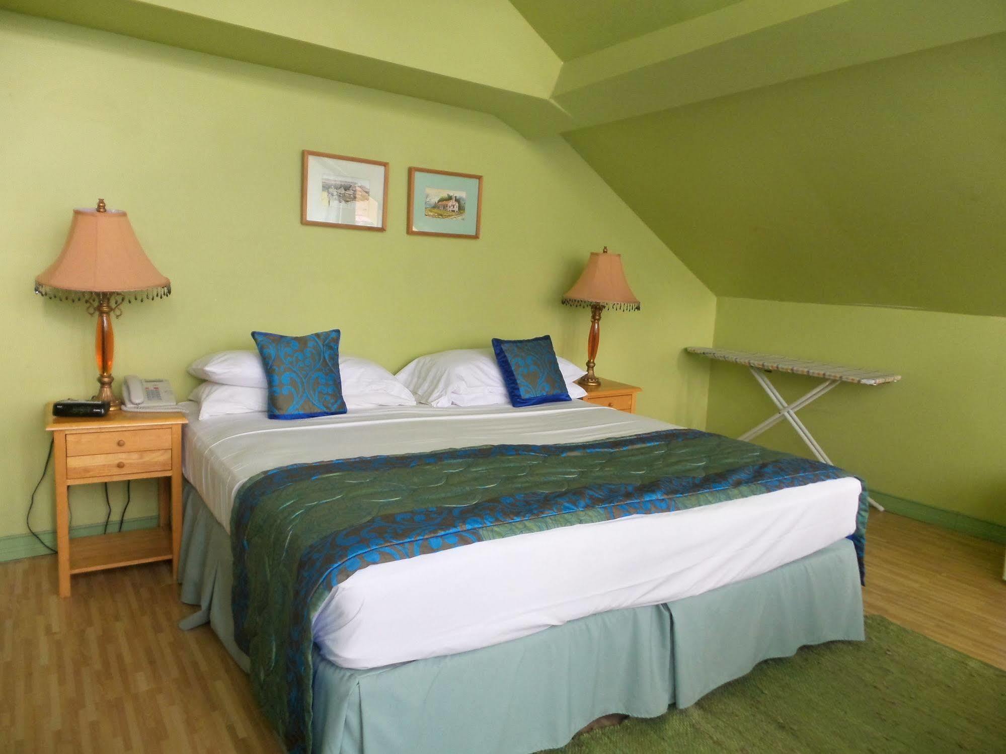 Heritage Inn Trinidad Belmont Bagian luar foto