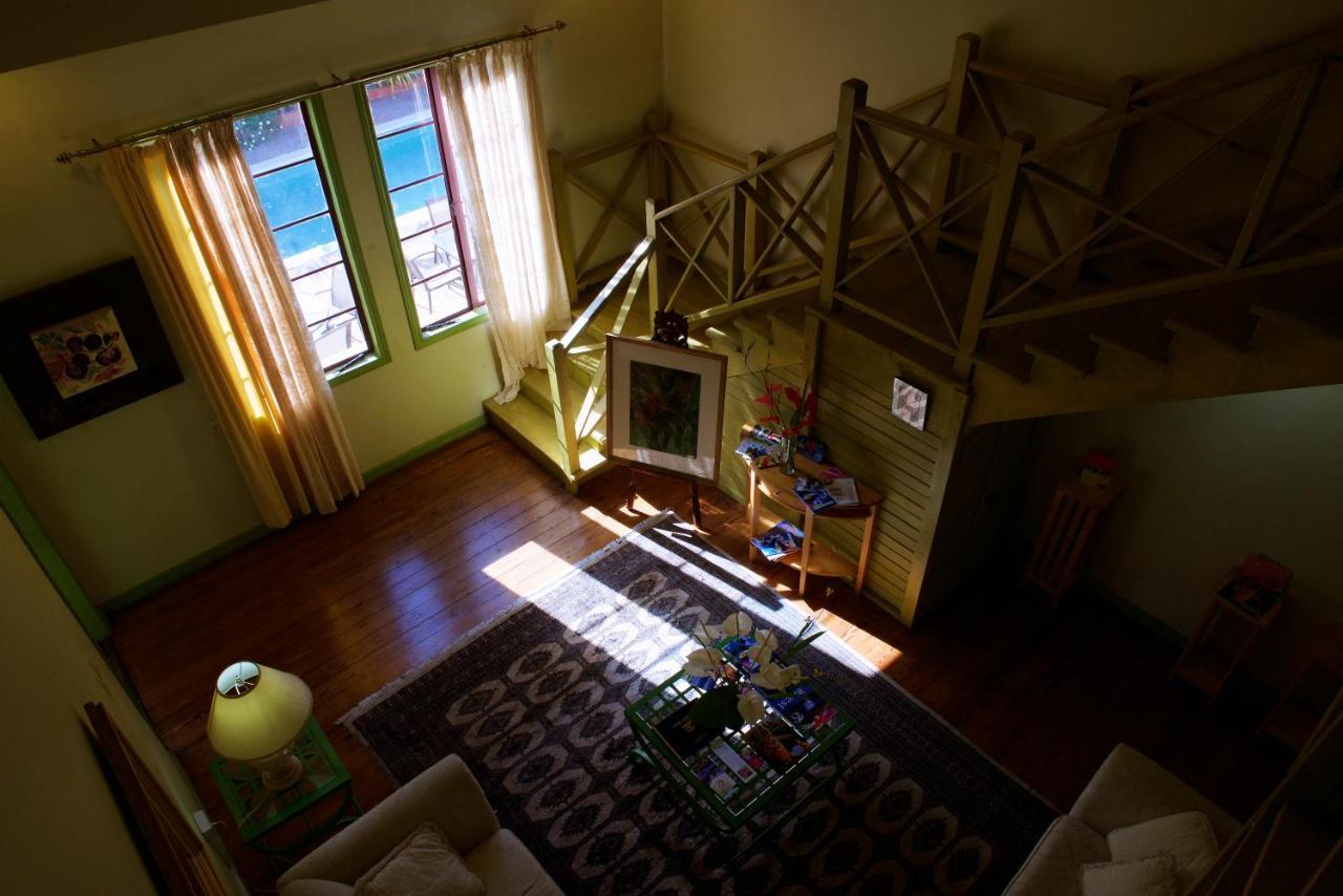 Heritage Inn Trinidad Belmont Bagian luar foto